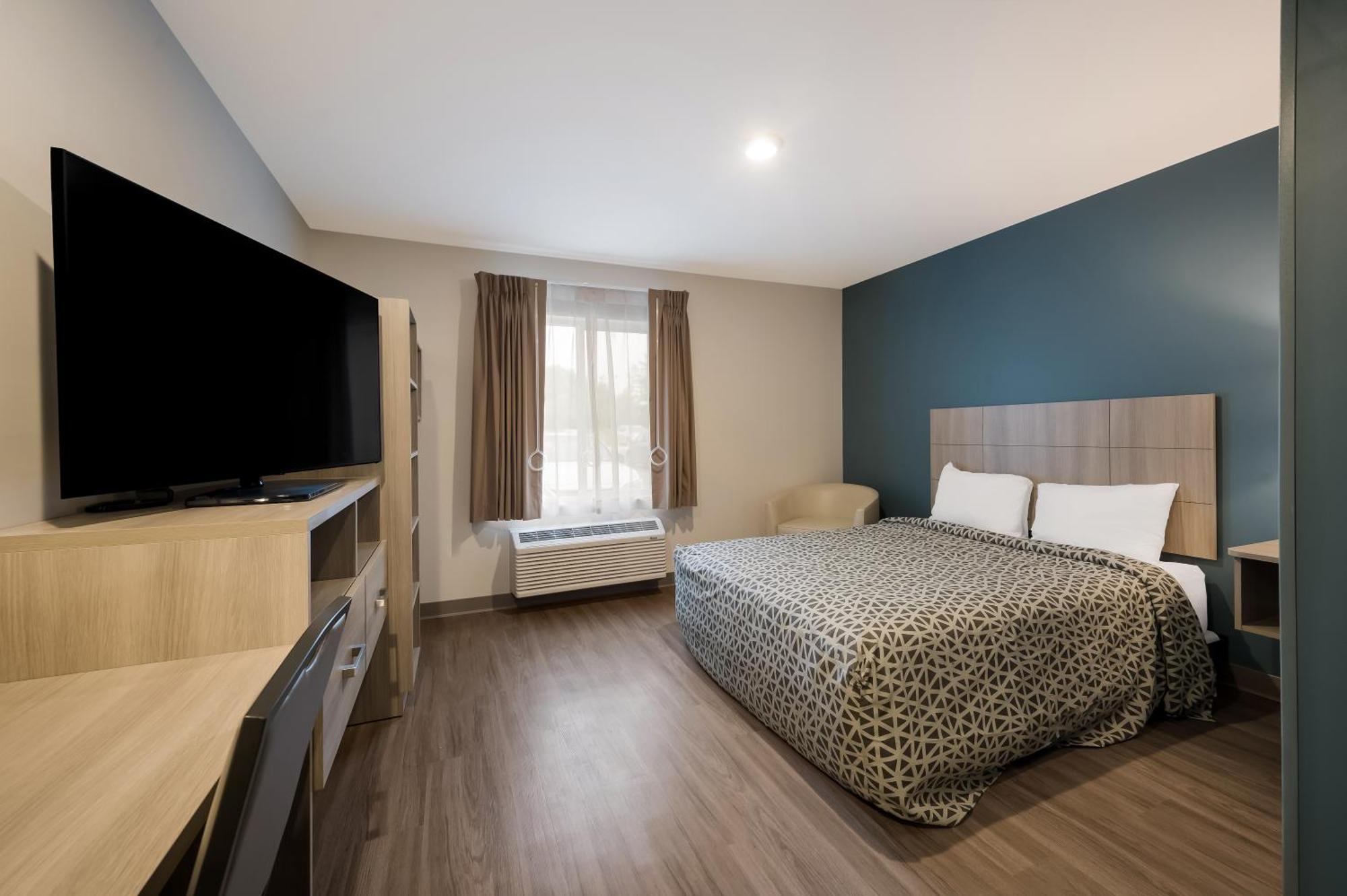 Woodspring Suites Charlotte Airport Exterior photo